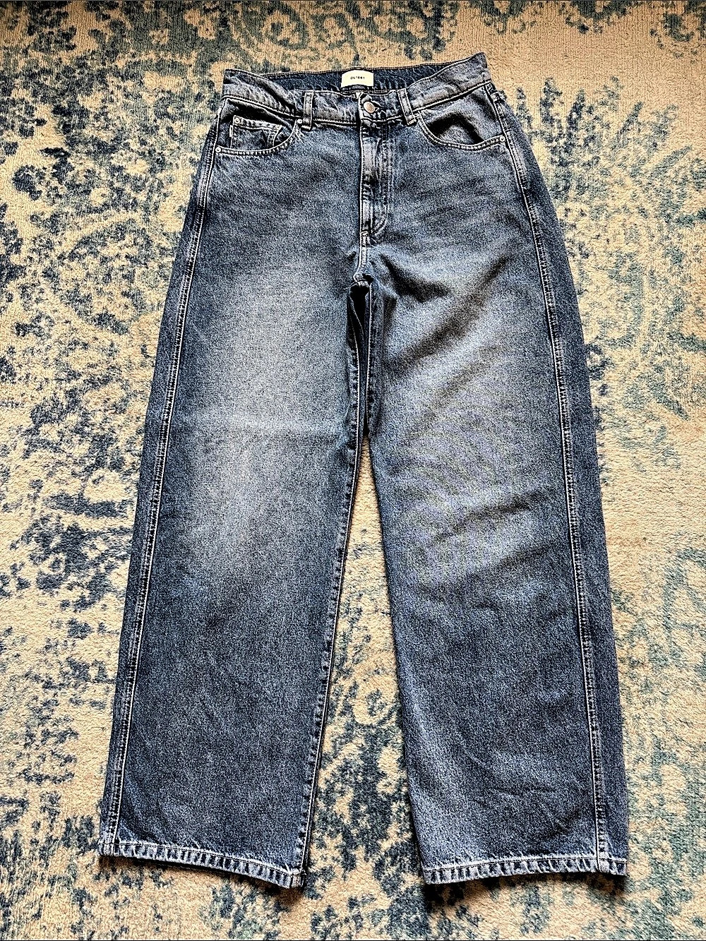 DL1961 Taylor Relaxed Barrel Ultra High Rise Jeans